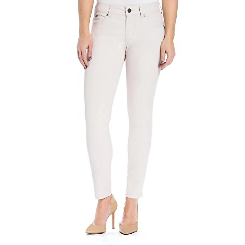 Women's Resort Attire Audrey Ankle Jeans In Almond