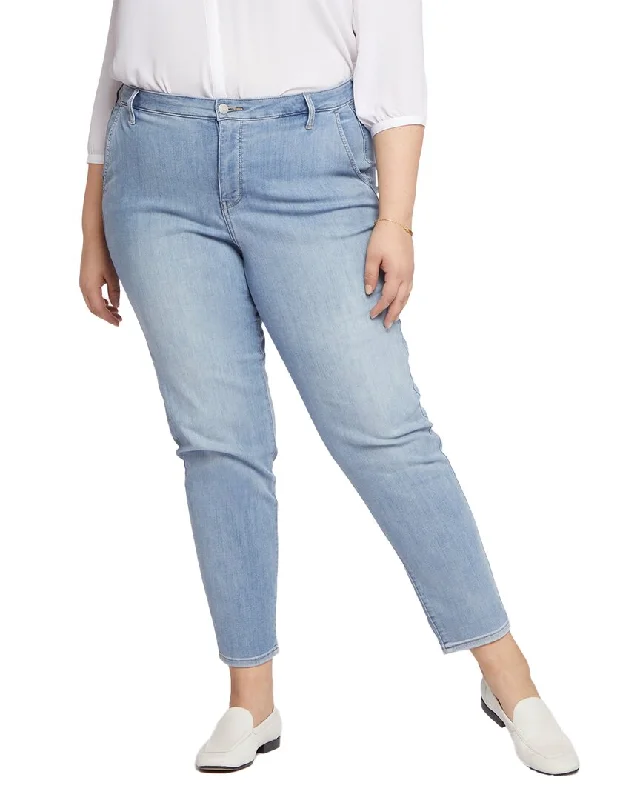 Women's Vacation Outfit NYDJ Relaxed Surfside Tapered Jean