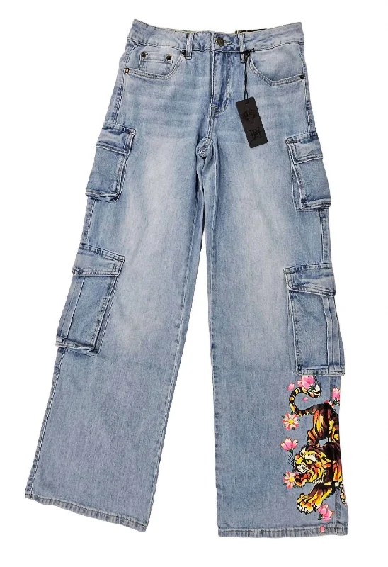 Summer Sale Women's Tiger Flowers Cargo Jean In Retro Light
