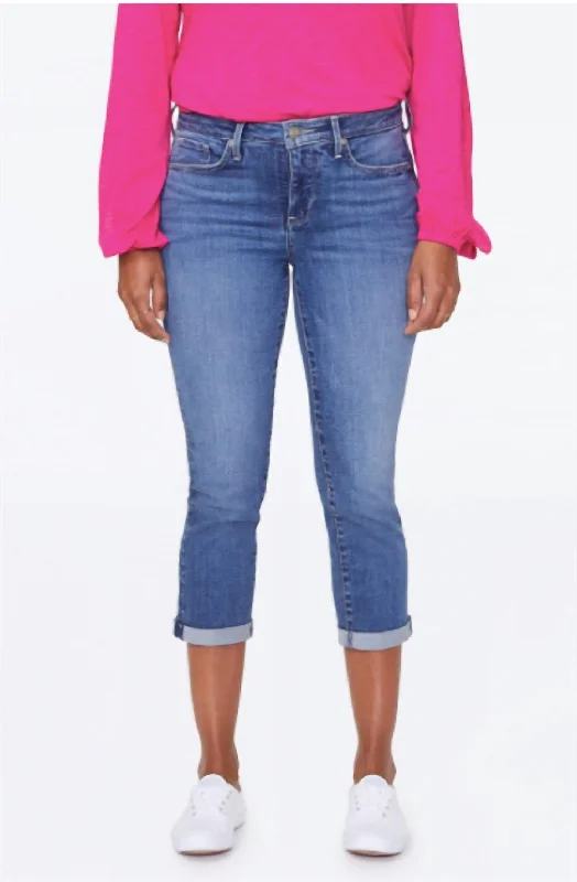 Sustainable Fashion Clothing For Women Chloe Skinny Capri Jean In Alton Wash