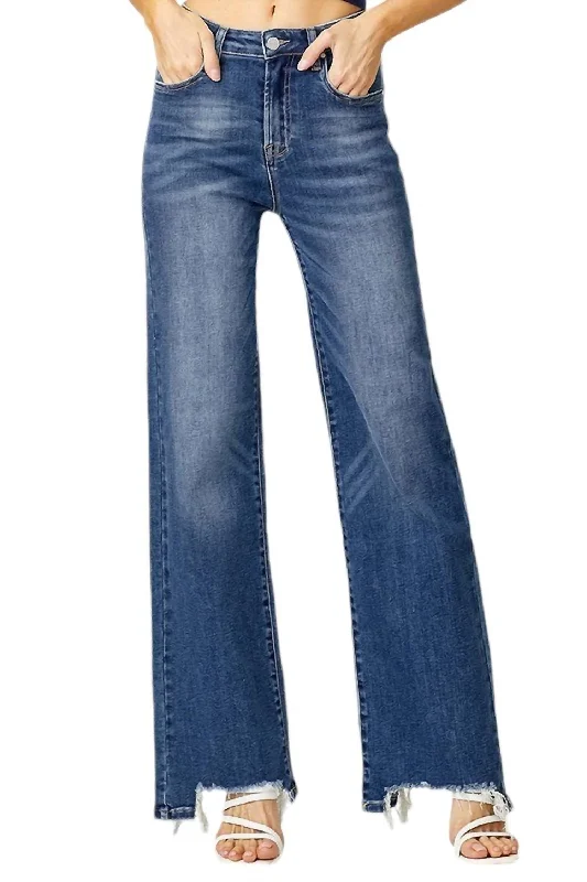 Women's Chic Outerwear Attire Don't Frett Jeans In Dark Wash