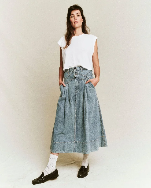 Women's Relaxed Clothes The Field Skirt. -- Misty Wash