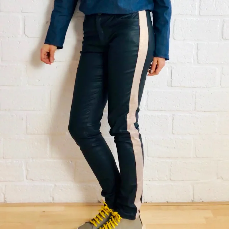 Contemporary Women's Clothing You Made My Day 6th of December Jeans