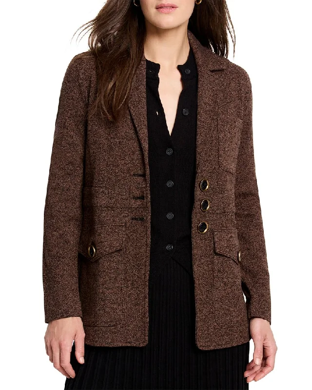 Stylish Women's Garments For Holidays NIC+ZOE Editor Blazer