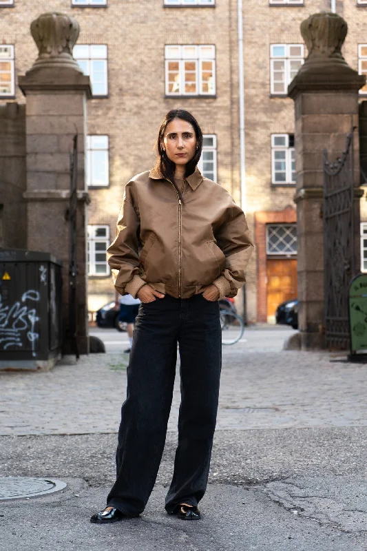 Classic Women's Clothing Styles Puff and Pencil Bomber Jacket