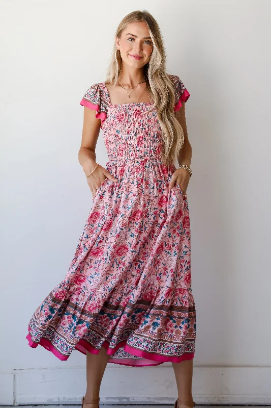 Women's Chic Outfit FINAL SALE - Darling Behavior Blush Floral Maxi Dress