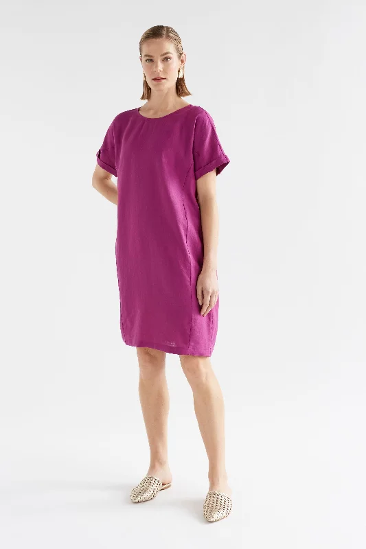 Versatile Wardrobe Essentials Olsson Linen Dress