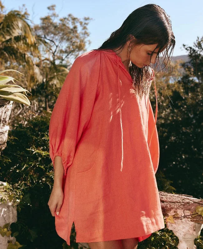 Seasonal Style Discounts SANGRIA DRESS
CORAL