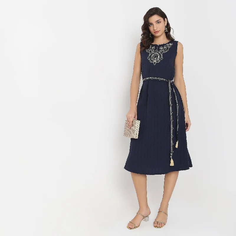 Affordable Women's Fashion Regular Fit Embroidered Dress