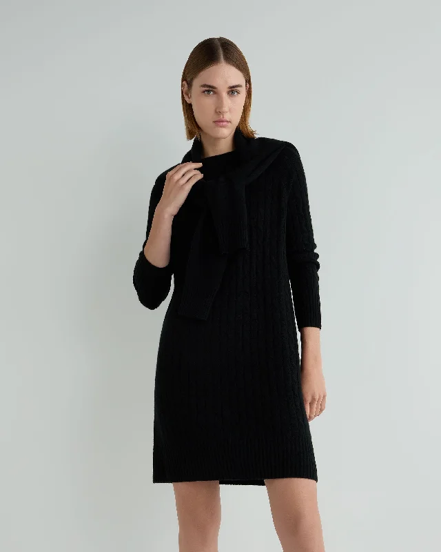 Trend Alert Women's Bella Round Neck Cable Cashmere Dress Black