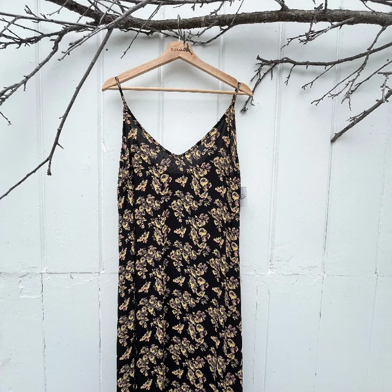 Women's Formal Event Clothing VH-1494 Straight Slip Dress