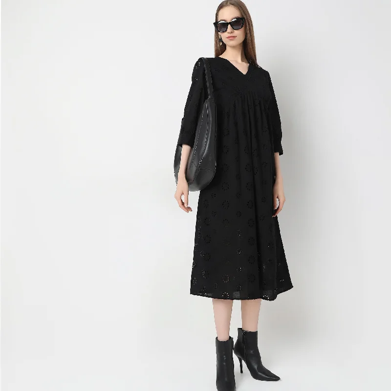 Stylish Basics Regular Fit Solid Dress