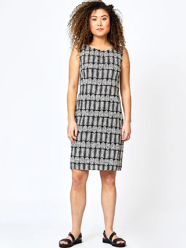 Chic Women's Fashion At Exclusive Promotional Rates SARE DRESS