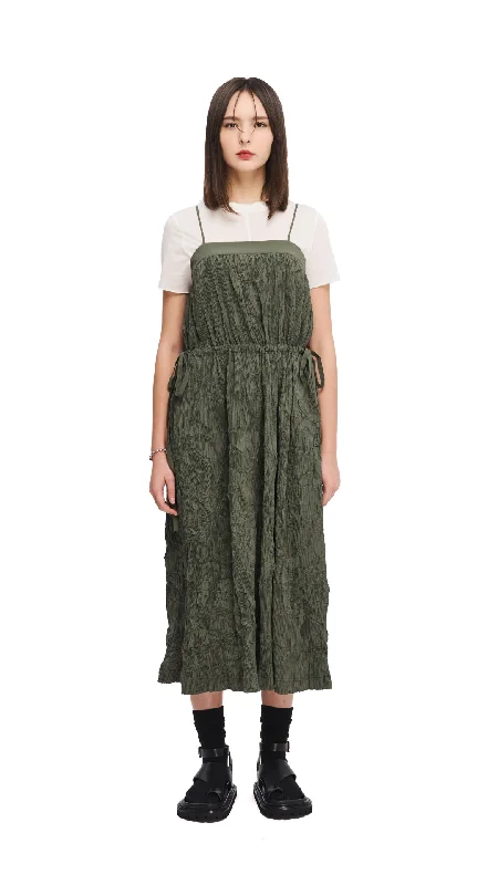 Fashion Forward Crinkle Pleat Dress