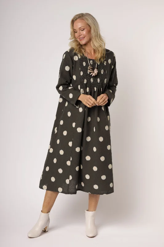 Daily Essentials Nevada Linen Blend Dress in Khaki