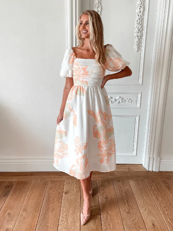 Bid Farewell To The Old Season Pamelina Dress - White Floral