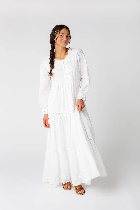 Imeless Style Citrus Cities White Dress