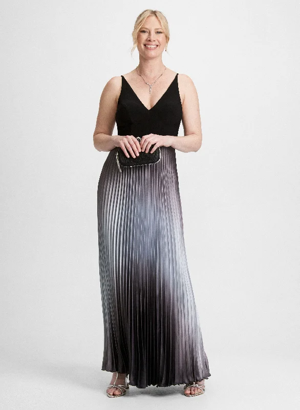 Chic Styles Plisse Ombre Dress