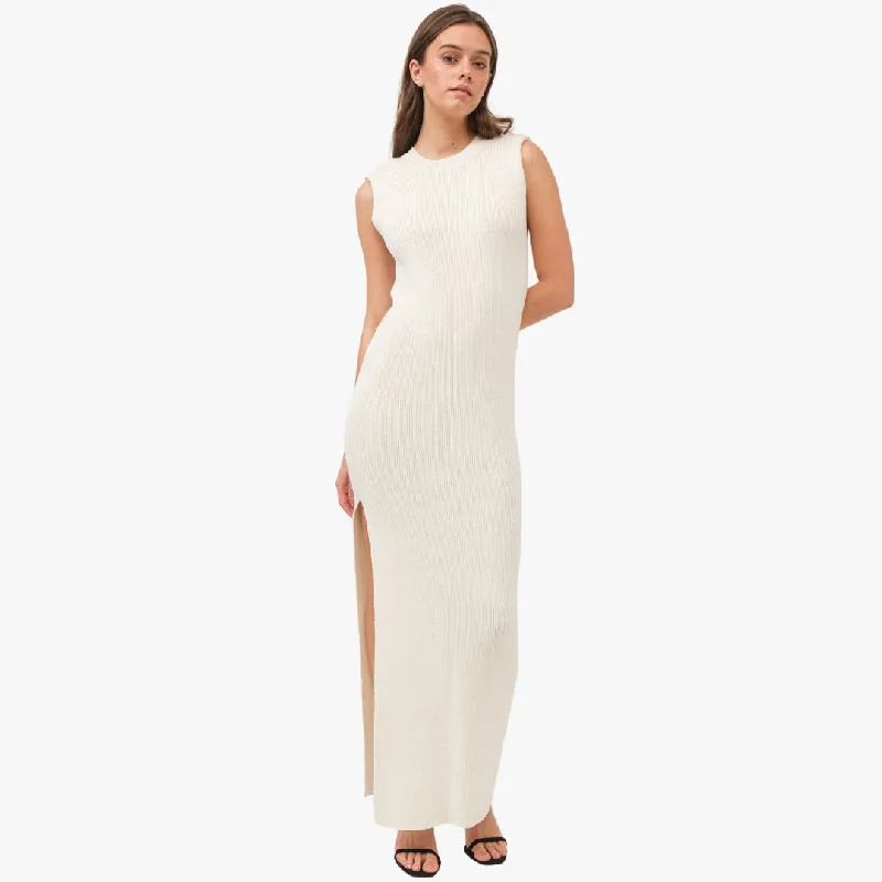 Seasonal Style Discounts Knitted Sleeveless Shoulder Pad Dress (Off White)