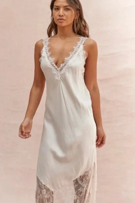 New Styles Just In Charli - Solange Dress (Moonbeam)