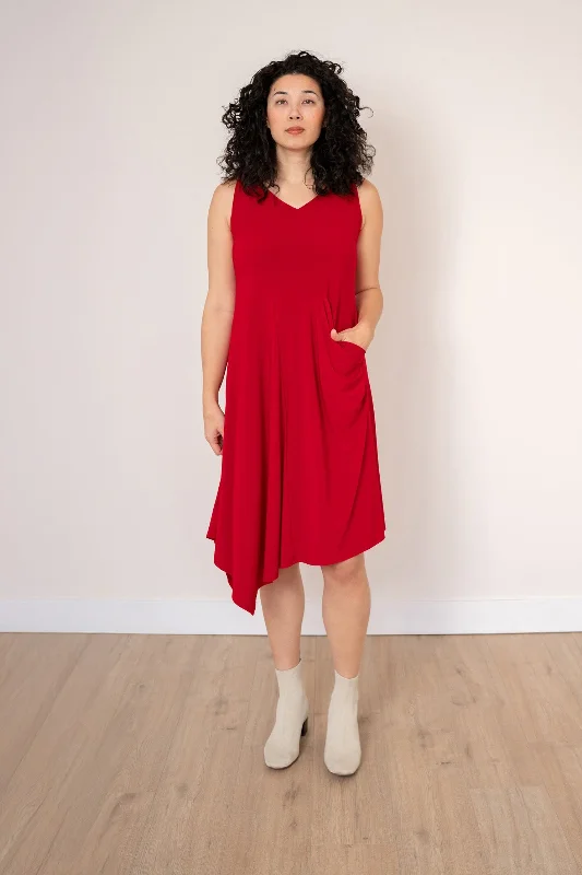 Crazy Discounts, Hurry Up Sleeveless Slant Pocket Dress | Poppy