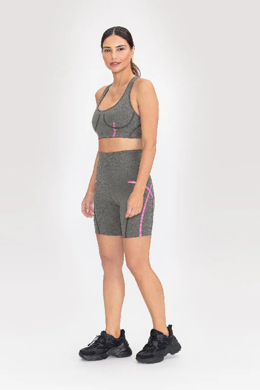 Chic Women's Garments Groove Bermuda