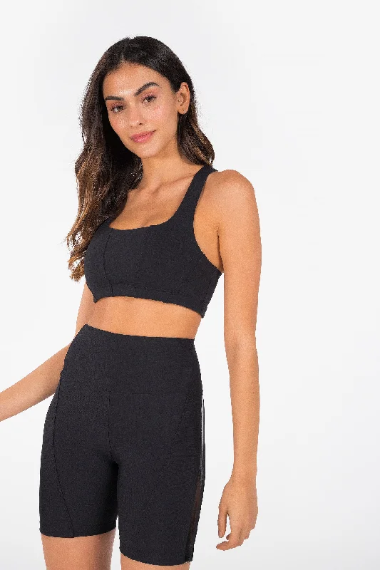 Affordable Luxury Women's Garments Line Active Bermuda