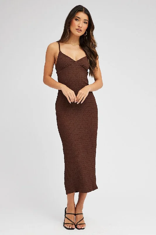 Women's Charming Outfit For Events Brown Midi Dress Sleeveless Textured Fabric