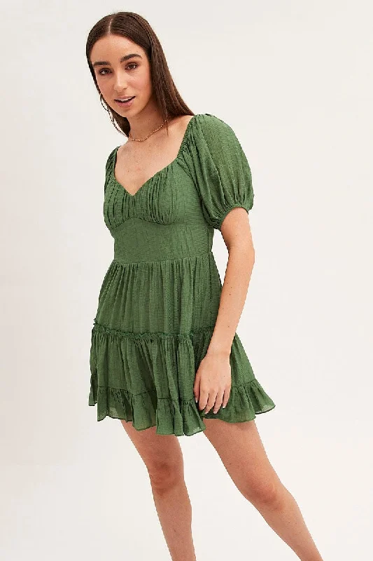 Women's Evening Wear Attire Green Fit And Flare Dress Puff Sleeve Sweetheart Neck