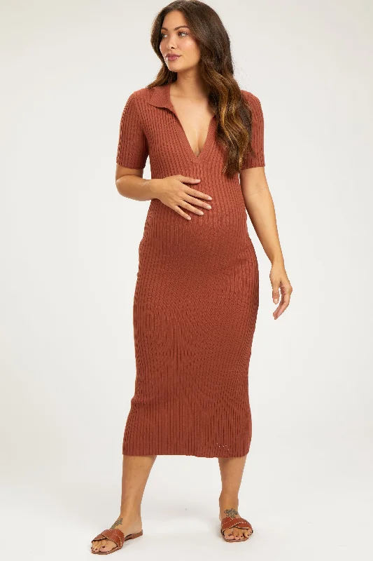 Stylish Women's Outfit Rust Ribbed Collared V-Neck Maternity Midi Dress