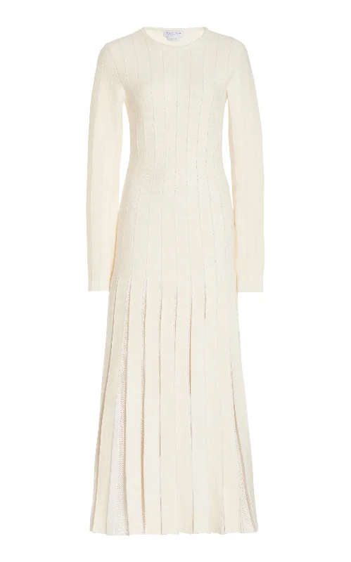 Stylish And Comfortable Clothing For Women Walsh Knit Maxi Pleated Dress in Ivory Wool Stylish And Comfortable Clothing For Women Walsh Knit Maxi Pleated Dress in Ivory Wool