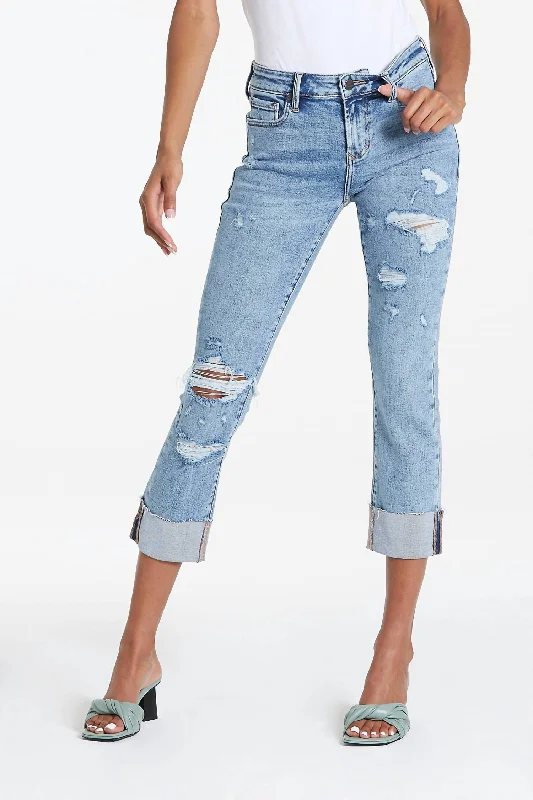Outlet Clothing Blaire High Rise Cuffed Slim Straight Jean In Glass Beach