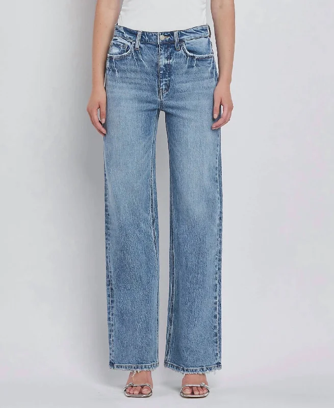 Sale For Women Clare 90's Wide Leg Jeans In Medium Wash