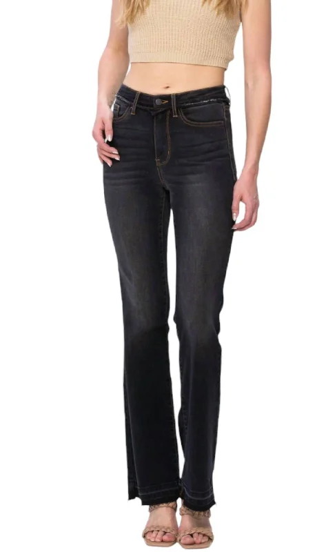 Women's Sports Apparel Distressed Denim Jeans In Black