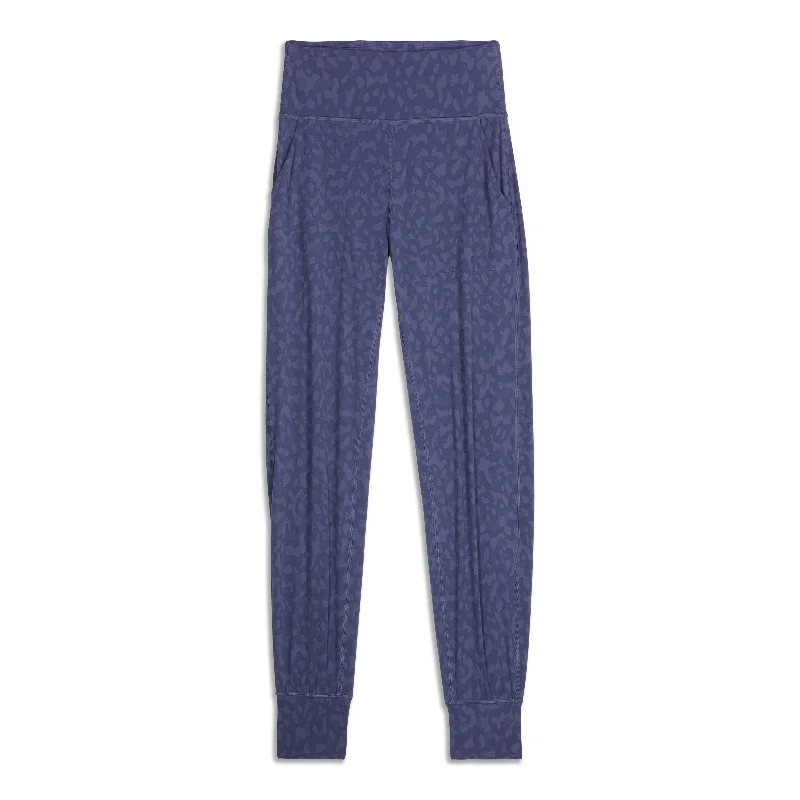 Luxury Women's Fashion lululemon Align™ Jogger - Resale