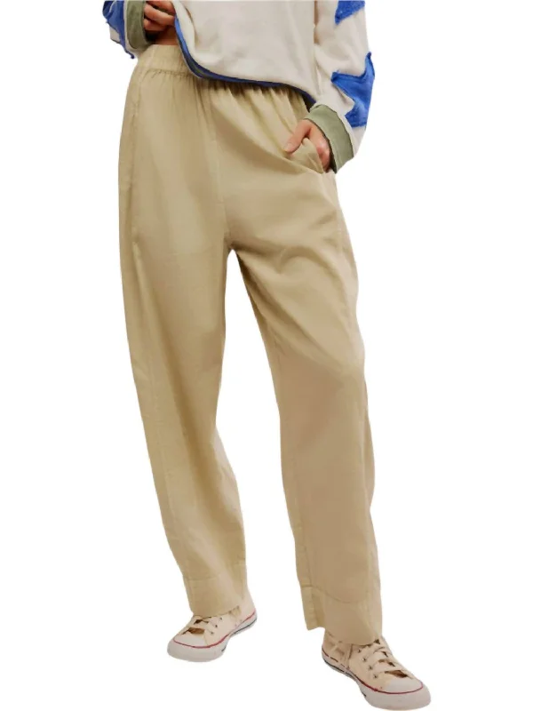Women's Contemporary Apparel Preppy Poplin Pull-On Pants In Birch