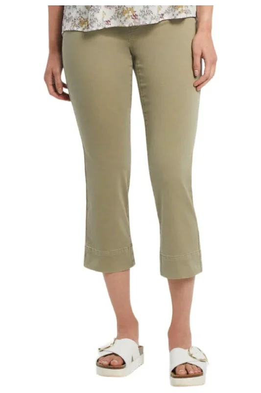 Stylish Women's Clothing Pull On Kick Flare Capri In Sage