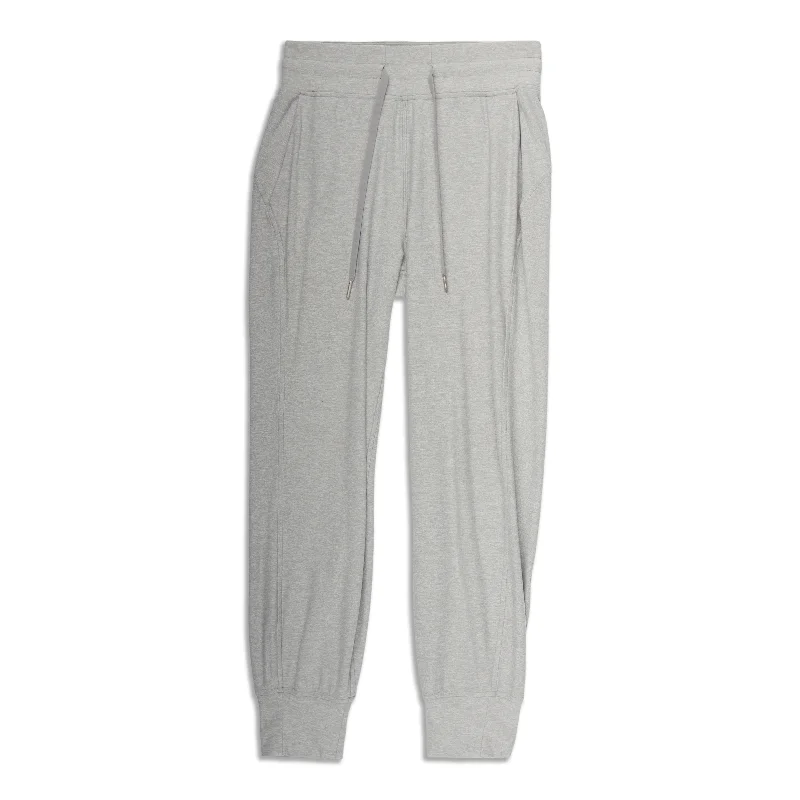 Unique Women's Fashion Pieces Ready To High-Rise Jogger 7/8 Length - Resale